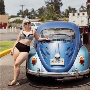 Meet your Posher, Jaqueline